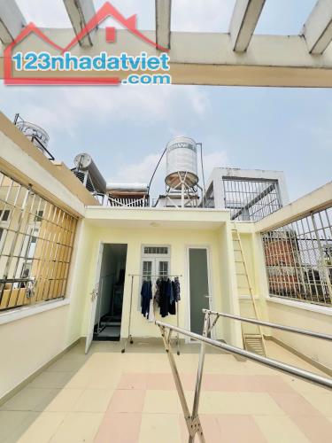 ‼️Bán Nhà Ngon 5Tầng,Mới Đẹp Ở Luôn,Ôto Sát Nhà Lãnh Binh Thăng
Ngang Hiếm 4.7m 5Tỷ Hơn. - 4