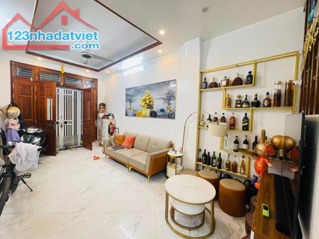 Giữa phố Minh Khai nhà đẹp ngõ thông, kinh doanh online, gần mặt phố 11.8 tỷ. SỔ VUÔNG VẮN - 1
