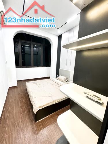 Nhà đẹp 5 tầng nội thất sang xịn - 2