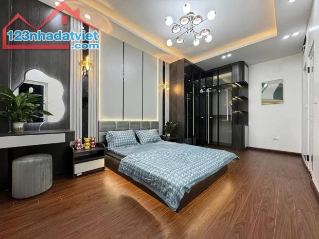 Bán nhà đẹp kinh doanh mặt ngõ ôtô vỉa hè phố Trích Sài 38m2 5tầng 19.8 tỷ Tây Hồ - 2
