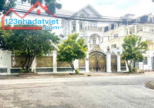 Bán Biệt thự sân vườn siêu vip trung tâm Cồn Khương, Ninh Kiều, Cần Thơ. - 2