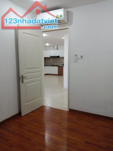 Bán căn hộ Bảy Hiền - Tân Bình, 2PN, giá bán 1.950 tỷ