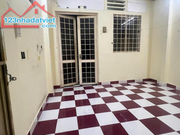 Nhà hẻm xe hơi đường Lãnh Binh Thăng, phường 13, Quận Tân Bình - 1