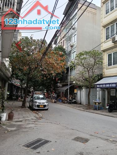 Nhà tại phố Minh khai - 58 mét 10,6tỉ - 4 tầng - 0982045451