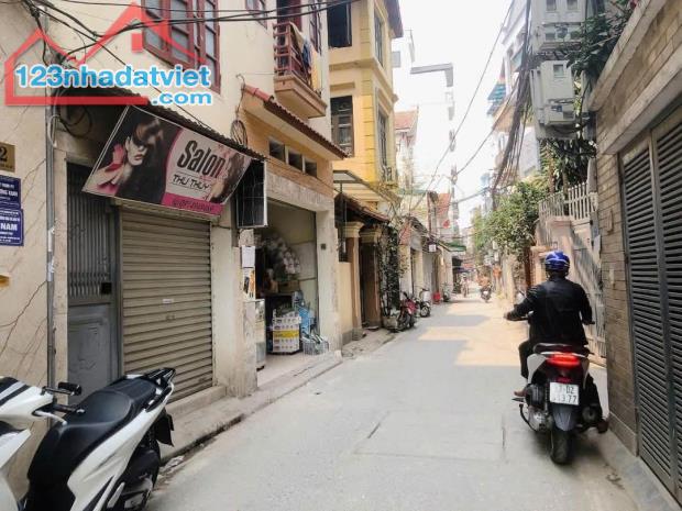 Nhà tại phố Minh khai - 58 mét 10,6tỉ - 4 tầng - 0982045451 - 1