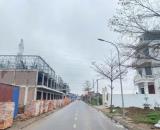 Bán lô đất mặt đường trục Thôn Văn Phong 200m giá chỉ 6,xx tỷ  LH 0979087664