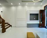 Siêu phẩm nhà ngay ngã tư Canh, Vân Canh DT 30m2 giá 5.4 tỷ, cách chợ Canh 100m