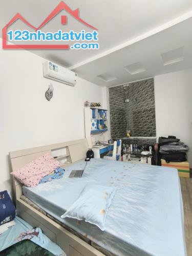 KHU VIP HUỲNH VĂN BÁNH AN NINH, HẺM XE HƠI SÁT MẶT TIỀN GẦN 50M2 4 TẦNG, 4PN, NHỈNH 7 TỶ - 2
