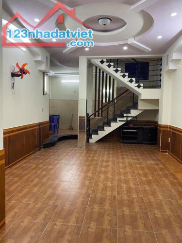 Bán nhà Đông Hưng Thuận 05 HXH, Q12,DT khủng 164m vuông giá siêu hời