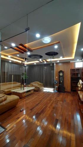 Bán căn biệt thự 2 mặt tiền DT 160 M Trang Quan An Dưong