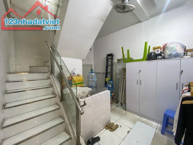 Nhà phố rẻ 1 trệt 2 lửng Cách Mạng Tháng Tám Quận 3 TP. Sài Gòn - 5