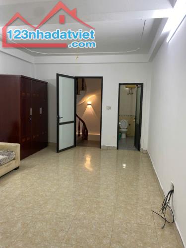 CHÍNH CHỦ CẦN BÁN NHÀ 5 TẦNG TẠI NGUYỄN VĂN CỪ - LONG BIÊN - HÀ NỘI. - 1
