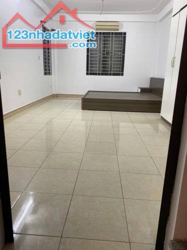 CHÍNH CHỦ CẦN BÁN NHÀ 5 TẦNG TẠI NGUYỄN VĂN CỪ - LONG BIÊN - HÀ NỘI. - 2