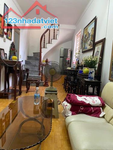 Bán nhà tầng 2 trong ngõ số 80 Hoàng Văn Thụ - Hải Phòng (đã xây 02 tầng hoàn thiện) :