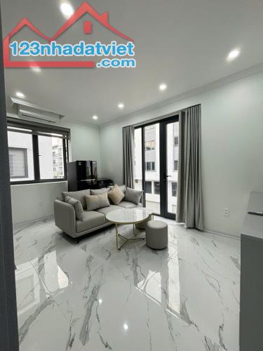 Cho thuê căn hộ cao cấp 1 ngủ riêng biệt (43m2) Waterfront City - 1