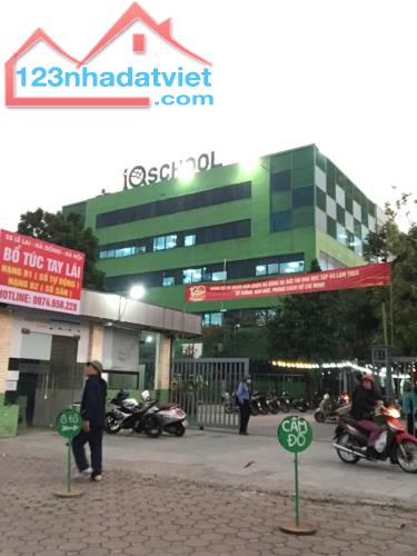 Bán  Hoa Hậu  3 Tầng , Đường 9m, Gần Phố Bà Triệu - Giá Chỉ Nhỉnh 5 Tỷ - 2