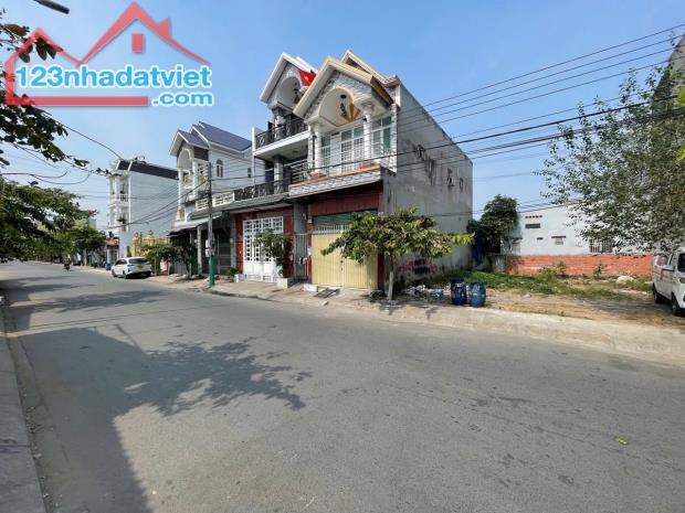 Đất mặt tiền buôn bán 77m ngay Cạnh vincom550 Dĩ An , Bình Dương - 1