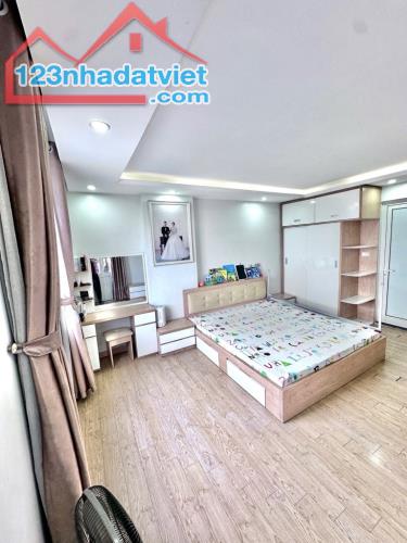 Chủ nhượng căn cc CT 1B Thạch Bàn , 100 m2 . Bán 4,95 tỉ ( có TL chút xíu) - 1