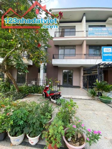 NHÀ PHỐ MẶT CÔNG VIÊN 6X15.KDC VIP.HỖ TRỢ VAY 80%.CHÍNH CHỦ.SHR - 1