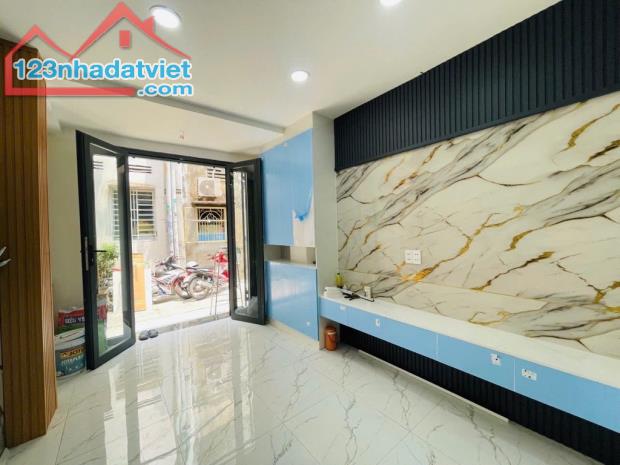 TRUNG TÂM QUẬN 1. SỞ HỮU NHÀ ĐẸP HẺM GẦN 4M CHỈ 5,8tỷ - ĐƯỞNG CẢNH CHÂN - P. CẦU KHO - 1