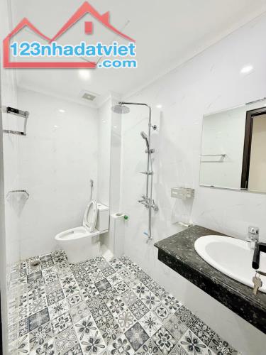 NHÀ MỚI KING KOONG - MẶT PHỐ LỚN - TRUNG TÂM HAI BÀ TRƯNG - KINH DOANH SẦM UẤT - - 2