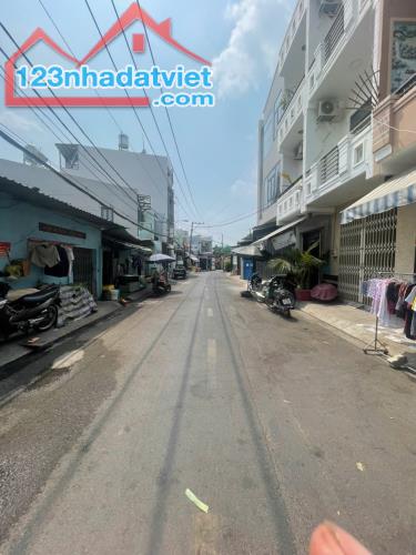 BÁN NHÀ MT NGANG 10M LÝ ĐẠO THÀNH P16 QUẬN 8 GIÁ 6,4 TỶ