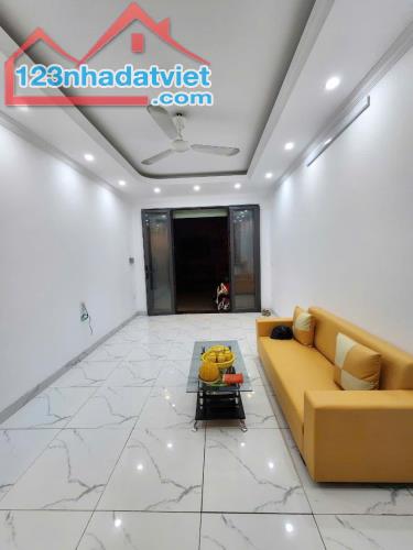 🔥 BÁN NHÀ LÔ GÓC - ĐÔNG THIÊN, VĨNH HƯNG - Ô TÔ ĐỖ CỬA - KINH DOANH -💰 7.3 TỶ🔥 - 2