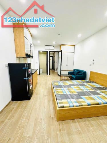 CCMN LÔ GÓC CẦU GIẤY 7 TẦNG 55M2 THANG MÁY MT 3.6M Giá 18.5 TỶ. - 3