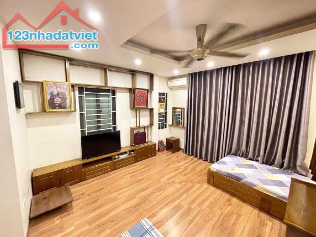 Bán Nhà Minh Khai Ở Siêu Thích, nhỉnh 7.4 tỉ, 39m2 - 1