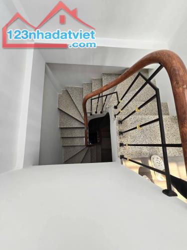 BÁN NHÀ PHỐ VIP THÁI HÀ, MỚI ĐẸP, LÔ GÓC, THANG MÁY, FULL NỘI THẤT, 40M2, 6T, GIÁ 13.2 TỶ. - 4