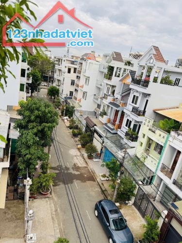 TPHCM,Q2, Thạnh Mỹ Lợi,22 tỷ, Nhà phố Phạm Công Trứ, 120m2 - 2