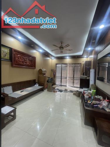 🏡Nhà đẹp – NGÕ RỘNG, VỪA Ở VỪA KINH DOANH. Gần chợ, Trường học 46M x 4Tầng. Giá 14 Tỷ - 1