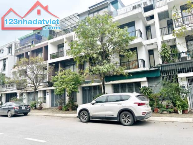Liền kề Ao Sào, cạnh Louis Hoàng Mai Hà Nội