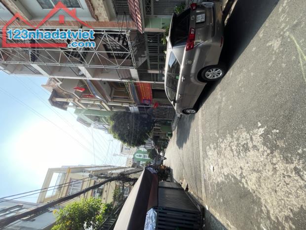 BÁN NHÀ HXT Cộng Hòa, Tân Bình 4 tầng 83m2 (5,2x16). Nhà đẹp ở ngay. Giá chỉ 19 tỷ. - 3