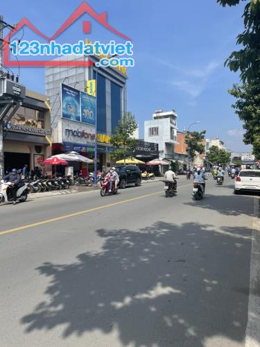 Bán mặt tiền kinh doanh buôn bán  MT Đường Lê Thị Hà 8,6x30m giá 25 tỷ TL - 2