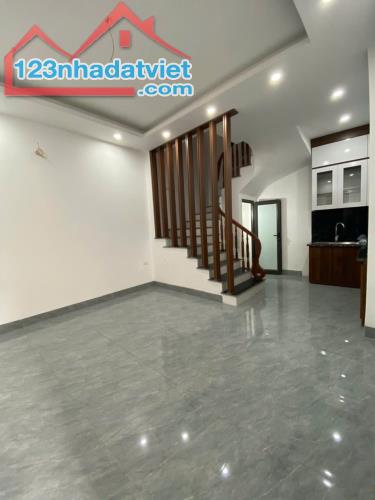 nhà đẹp -  ngọc thụy - ngõ nông  - ở  ngay