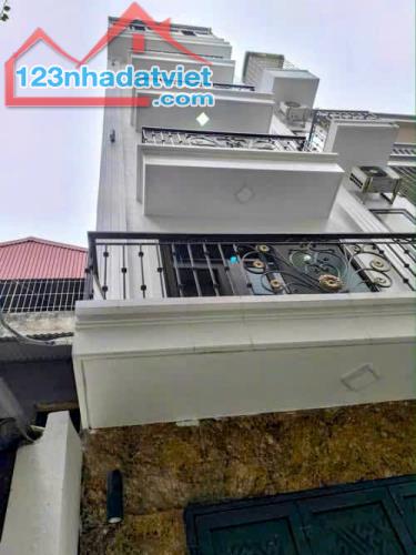 Bán nhà 50m², 6 tầng, 10PN, 10WC, Hoàng Liệt - Giải Phóng - nhỉnh 11  tỷ - 2