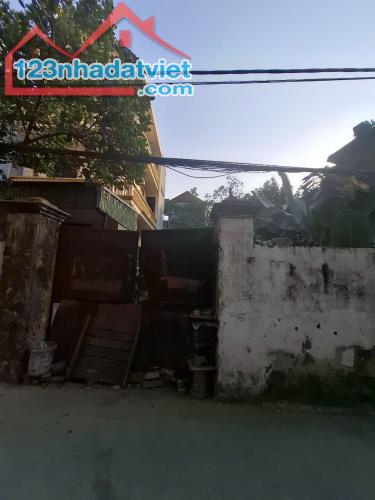 Bán Đất Đường An Dương Vương 190m2, mặt tiền bề thế 8m, sát Phố Khách mua về đầu tư xây