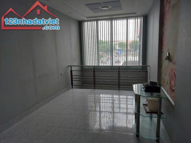 Mặt tiền Nguyễn Văn Luông Q6 ngay vòng xoay 50m2 cho thuê kinh doanh đỉnh, nhỉnh 6 tỷ TL - 1