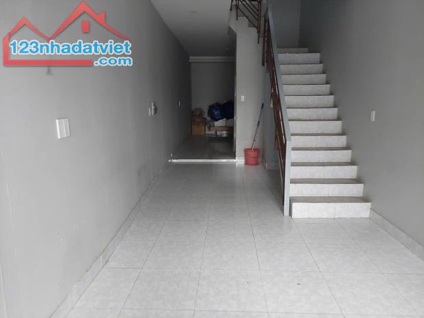 Mặt tiền Nguyễn Văn Luông Q6 ngay vòng xoay 50m2 cho thuê kinh doanh đỉnh, nhỉnh 6 tỷ TL - 2