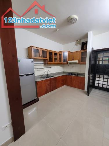 Cần cho thuê chung cư Sacomreal 584 Quận Tân Phú 72m 2PN giá 8 triệu - 2