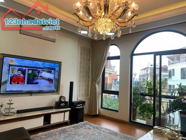 SIÊU PHẨM PHÂN LÔ Ô TÔ TRÁNH - 7 TẦNG THANG MÁY - 3 BƯỚC CHÂN RA HỒ TÂY LỘNG GIÓ - 3