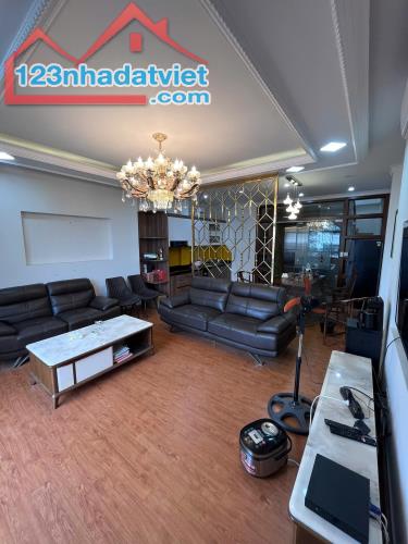 SIÊU PHẨM PHÂN LÔ Ô TÔ TRÁNH - 7 TẦNG THANG MÁY - 3 BƯỚC CHÂN RA HỒ TÂY LỘNG GIÓ - 4