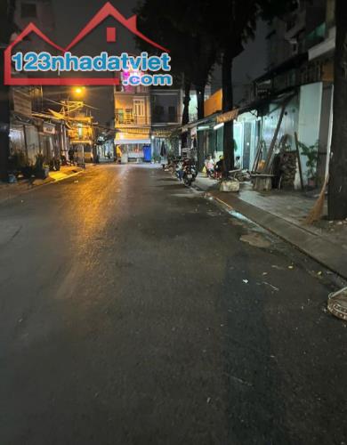 BÁN NHÀ NGAY CHỢ PHẠM THẾ HIỂN QUẬN 8, 7x18M, NHỈNH 11 TỶ, LH: 0938827657 Ms Tuyền - 1