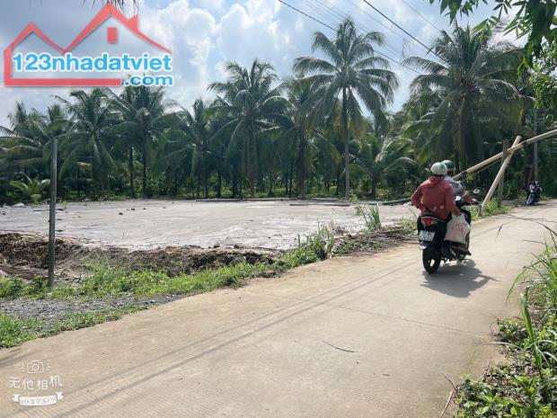 560M2 ĐẤT CÓ THỔ CƯ MẶT TIỀN ĐƯỜNG XE TẢI 2,5 TẤN SƠN ĐÔNG