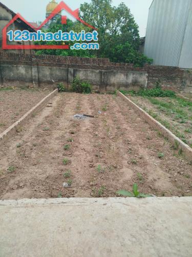 HÀNG NÓNG, BÁN ĐẤT THỌ AN, 50M RA Ô TÔ TRÁNH, 43M, CHƯA ĐẾN 2 TỶ