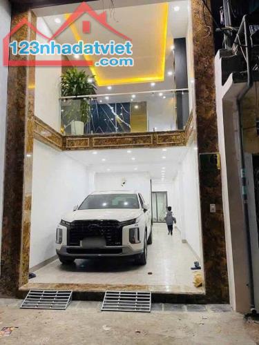 Bán Gấp Nhà Kim Ngưu, Quận Hai Bà Trưng, DT 55m2, 6 Tầng Thang Máy, Gara Ô Tô, KD, 18 Tỷ