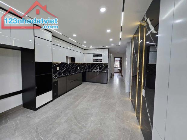 Bán Gấp Nhà Kim Ngưu, Quận Hai Bà Trưng, DT 55m2, 6 Tầng Thang Máy, Gara Ô Tô, KD, 18 Tỷ - 2