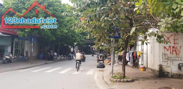 CHÍNH CHỦ CẦN BÁN GẤP MẢNH ĐẤT ĐẸP NGÕ 209 PHÚ THƯỢNG - DIỆN TÍCH 60M - MẶT TIỀN 4M - SỔ - 2