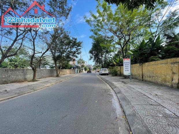 Bán đất MT đường 5m5 Trinh Đường (gần Lê Trọng Tấn), Hòa Phát, Cẩm Lệ, giá 2 tỷ 690 tl